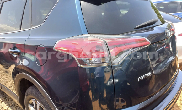 Sayi Na hannu Toyota RAV4 Black Mota in Accra a Greater Accra Sayi Na hannu Toyota RAV4 Black Mota in Accra a Greater Accra