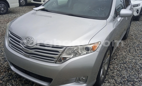 Buy Used Toyota Venza Silver Car in Accra in Greater Accra