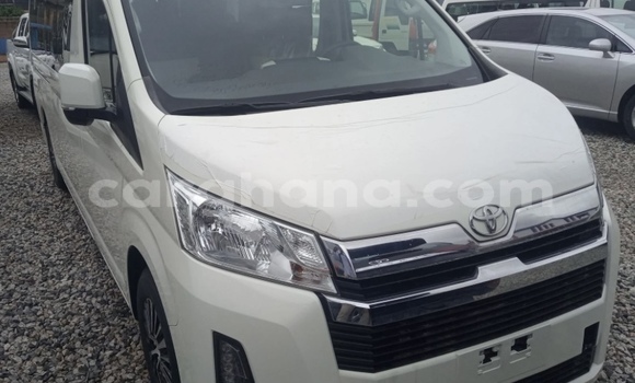 Buy Used Toyota Hiace White Car in Accra in Greater Accra