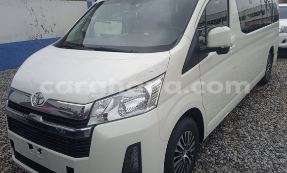 Buy Used Toyota Hiace White Car in Accra in Greater Accra Buy Used Toyota Hiace White Car in Accra in Greater Accra