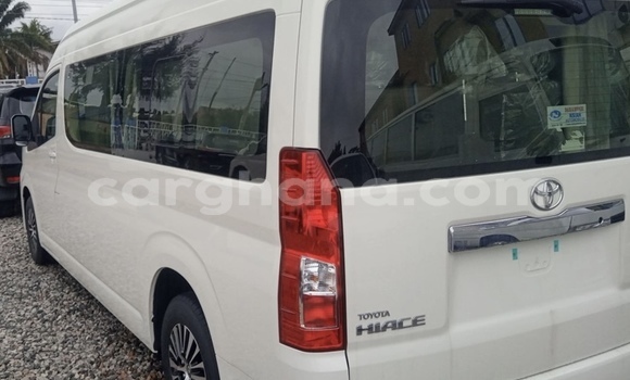 Buy Used Toyota Hiace White Car in Accra in Greater Accra Buy Used Toyota Hiace White Car in Accra in Greater Accra