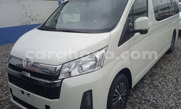 Buy Used Toyota Hiace White Car in Accra in Greater Accra Buy Used Toyota Hiace White Car in Accra in Greater Accra