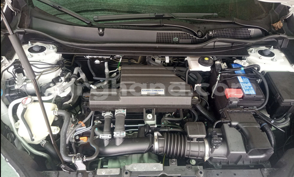 Buy Used Honda CR–V White Car in Accra in Greater Accra Buy Used Honda CR–V White Car in Accra in Greater Accra