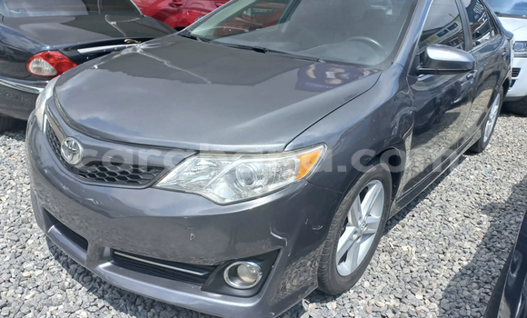Sayi Na hannu Toyota Camry Sauran Mota in Accra a Greater Accra Sayi Na hannu Toyota Camry Sauran Mota in Accra a Greater Accra