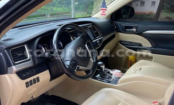 Buy Used Toyota Highlander Other Car in Accra in Greater Accra Buy Used Toyota Highlander Other Car in Accra in Greater Accra