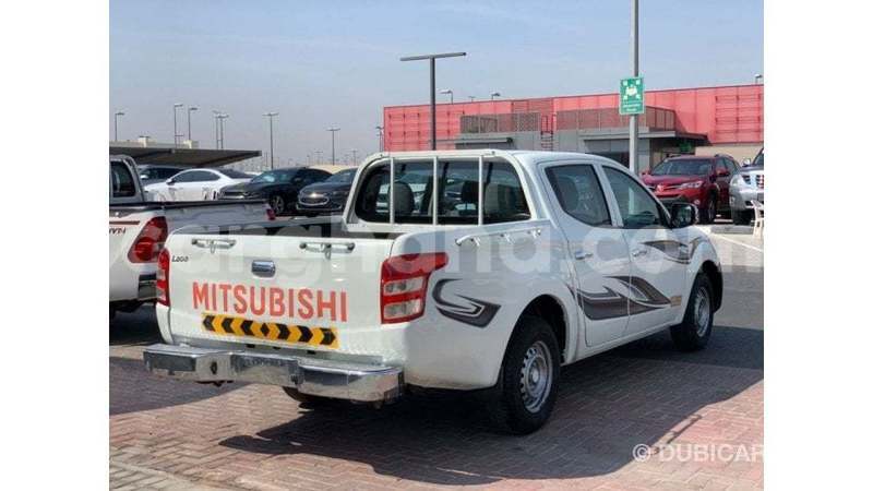 Big with watermark mitsubishi l200 ashanti import dubai 51384