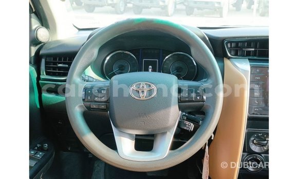 Buy Import Toyota Fortuner White Car in Import - Dubai in Ashanti Buy Import Toyota Fortuner White Car in Import - Dubai in Ashanti