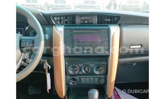 Buy Import Toyota Fortuner White Car in Import - Dubai in Ashanti Buy Import Toyota Fortuner White Car in Import - Dubai in Ashanti