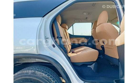 Buy Import Toyota Fortuner White Car in Import - Dubai in Ashanti Buy Import Toyota Fortuner White Car in Import - Dubai in Ashanti