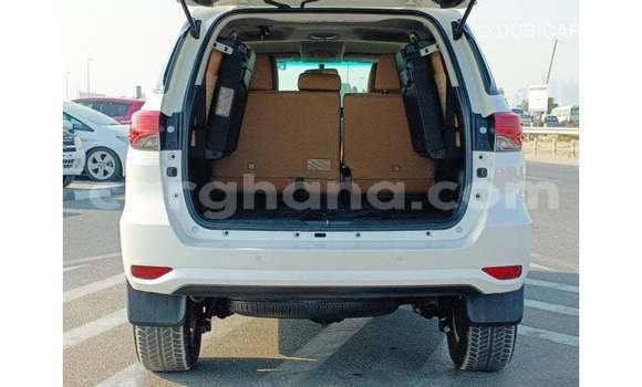 Buy Import Toyota Fortuner White Car in Import - Dubai in Ashanti Buy Import Toyota Fortuner White Car in Import - Dubai in Ashanti