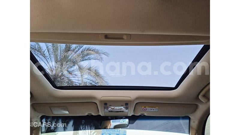 Big with watermark toyota land cruiser ashanti import dubai 51387