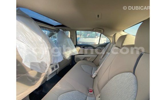 Buy Import Toyota Camry White Car in Import - Dubai in Ashanti Buy Import Toyota Camry White Car in Import - Dubai in Ashanti
