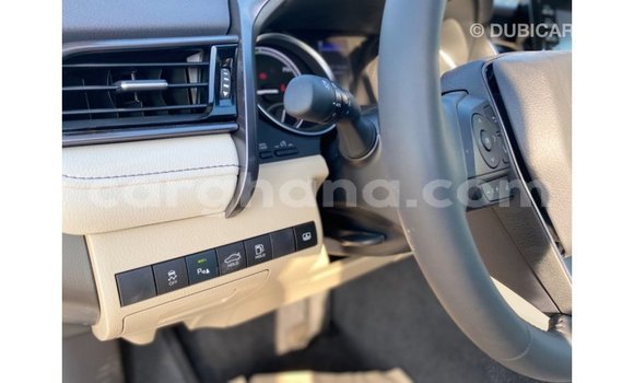 Buy Import Toyota Camry White Car in Import - Dubai in Ashanti Buy Import Toyota Camry White Car in Import - Dubai in Ashanti