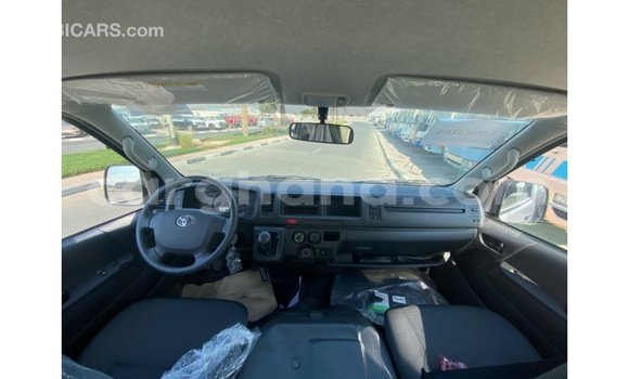 Buy Import Toyota Hiace White Car in Import - Dubai in Ashanti Buy Import Toyota Hiace White Car in Import - Dubai in Ashanti