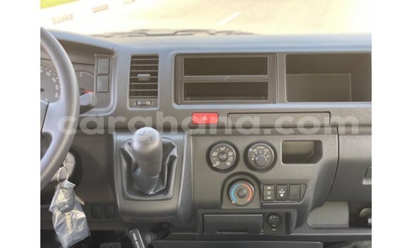 Buy Import Toyota Hiace White Car in Import - Dubai in Ashanti Buy Import Toyota Hiace White Car in Import - Dubai in Ashanti