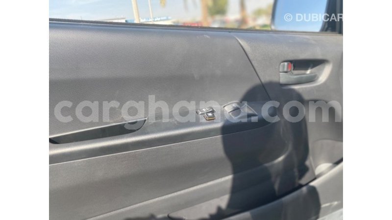 Big with watermark toyota hiace ashanti import dubai 51389