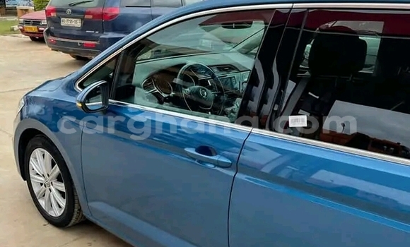 Ra Àlòkù Volkswagen Golf Country Blue Ọkọ̀ in Sekondi–Takoradi Metropolitan ni Oorun Ra Àlòkù Volkswagen Golf Country Blue Ọkọ̀ in Sekondi–Takoradi Metropolitan ni Oorun