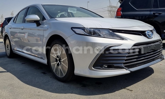 Sayi Na hannu Toyota Camry Azurfa Mota in Accra a Greater Accra Sayi Na hannu Toyota Camry Azurfa Mota in Accra a Greater Accra