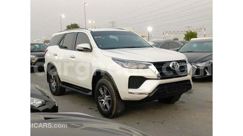 Big with watermark toyota fortuner ashanti import dubai 51419