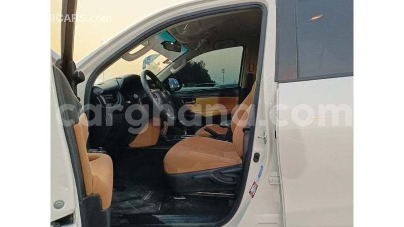 Big with watermark toyota fortuner ashanti import dubai 51419