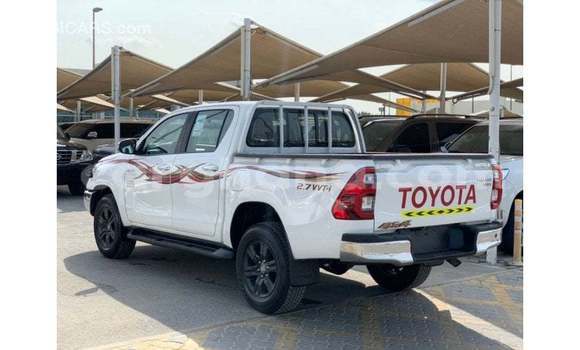 Buy Import Toyota Hilux White Car in Import - Dubai in Ashanti Buy Import Toyota Hilux White Car in Import - Dubai in Ashanti