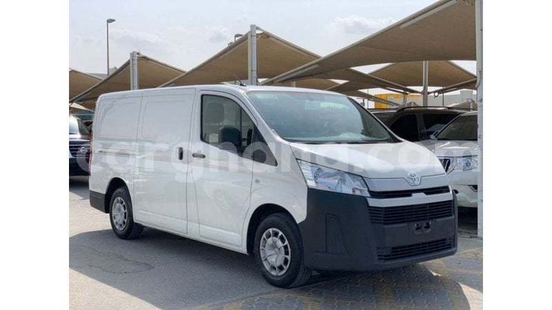 Big with watermark toyota hiace ashanti import dubai 51429