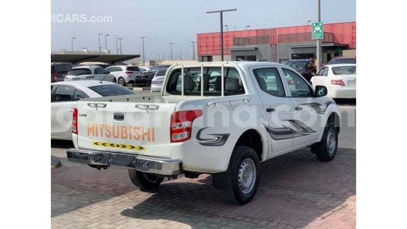 Big with watermark mitsubishi l200 ashanti import dubai 51430