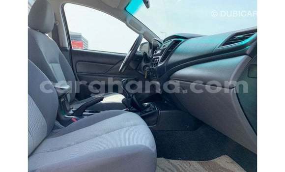 Ra Imported Mitsubishi L200 funfun Ọkọ̀ in Import - Dubai ni Ashanti Ra Imported Mitsubishi L200 funfun Ọkọ̀ in Import - Dubai ni Ashanti