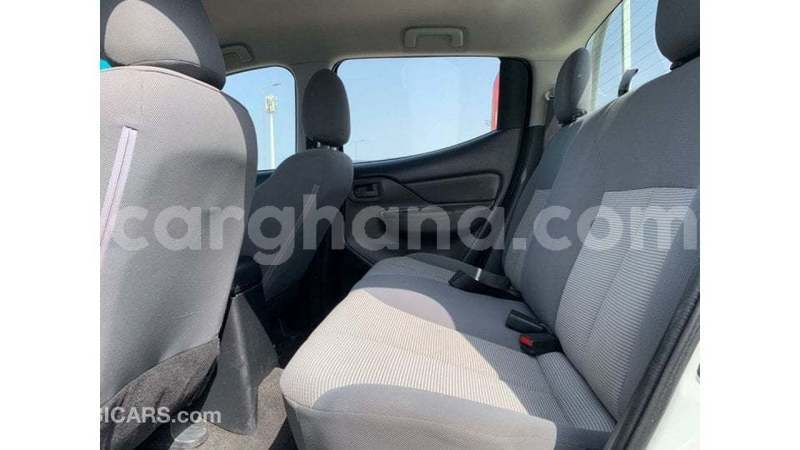 Big with watermark mitsubishi l200 ashanti import dubai 51430