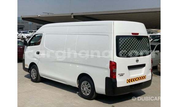 Ra Imported Nissan Urvan funfun Ọkọ̀ in Import - Dubai ni Ashanti Ra Imported Nissan Urvan funfun Ọkọ̀ in Import - Dubai ni Ashanti