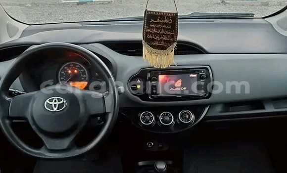 Ra Àlòkù Toyota Yaris Silver Ọkọ̀ in Sekondi–Takoradi Metropolitan ni Oorun Ra Àlòkù Toyota Yaris Silver Ọkọ̀ in Sekondi–Takoradi Metropolitan ni Oorun