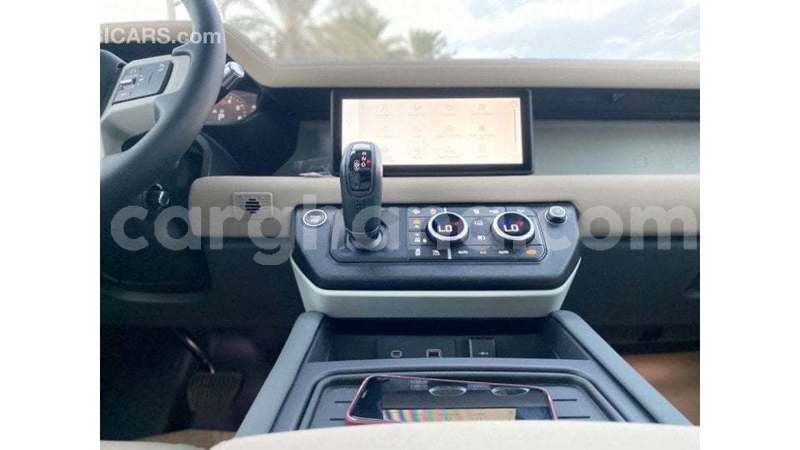 Big with watermark land rover defender ashanti import dubai 51448