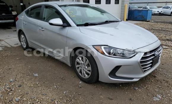 Sayi Na hannu Hyundai Elantra Azurfa Mota in Kumasi a Ashanti
