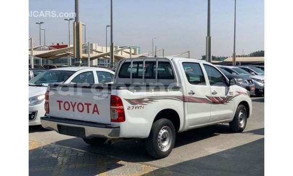 Ra Imported Toyota Hilux funfun Ọkọ̀ in Import - Dubai ni Ashanti Ra Imported Toyota Hilux funfun Ọkọ̀ in Import - Dubai ni Ashanti