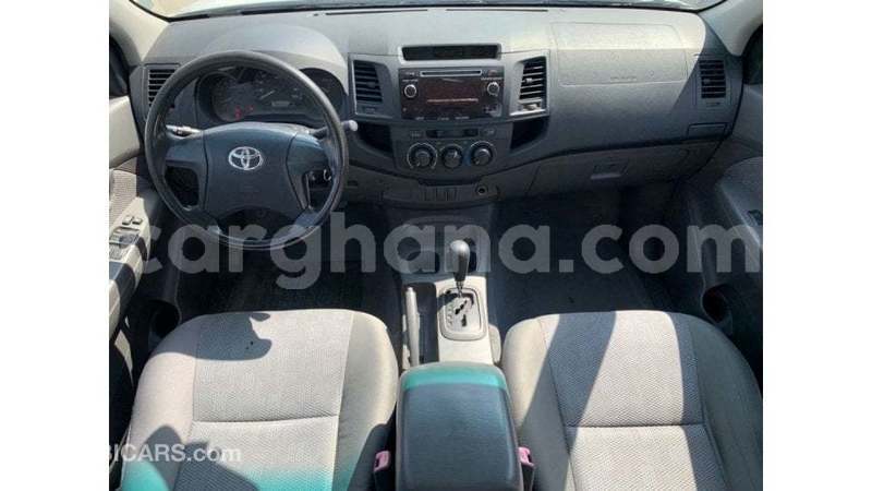 Big with watermark toyota hilux ashanti import dubai 51482