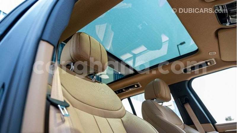 Big with watermark land rover range rover ashanti import dubai 51483