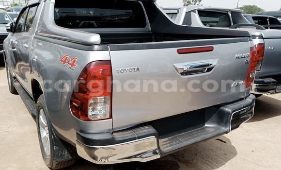 Sayi Na hannu Toyota Hilux Sauran Mota in Accra a Greater Accra Sayi Na hannu Toyota Hilux Sauran Mota in Accra a Greater Accra