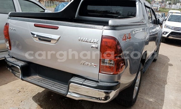 Sayi Na hannu Toyota Hilux Sauran Mota in Accra a Greater Accra Sayi Na hannu Toyota Hilux Sauran Mota in Accra a Greater Accra