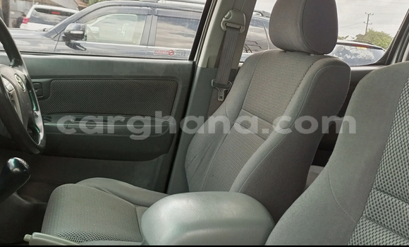 Sayi Na hannu Toyota Hilux White Mota in Accra a Greater Accra Sayi Na hannu Toyota Hilux White Mota in Accra a Greater Accra