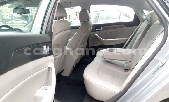 Ra Àlòkù Hyundai Sonata Silver Ọkọ̀ in Accra ni Greater Accra Ra Àlòkù Hyundai Sonata Silver Ọkọ̀ in Accra ni Greater Accra