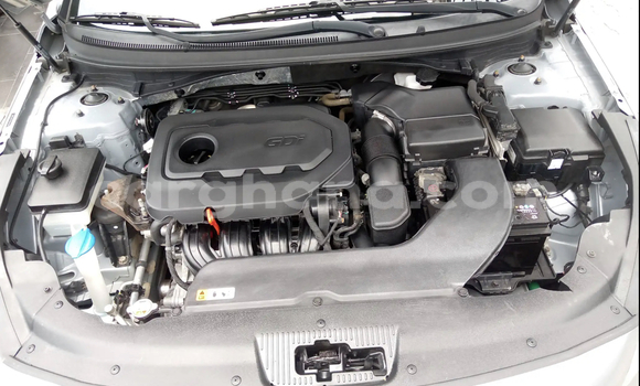 Ra Àlòkù Hyundai Sonata Silver Ọkọ̀ in Accra ni Greater Accra Ra Àlòkù Hyundai Sonata Silver Ọkọ̀ in Accra ni Greater Accra