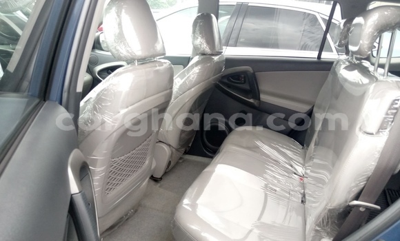 Buy Used Toyota RAV4 Blue Car in Accra in Greater Accra Buy Used Toyota RAV4 Blue Car in Accra in Greater Accra