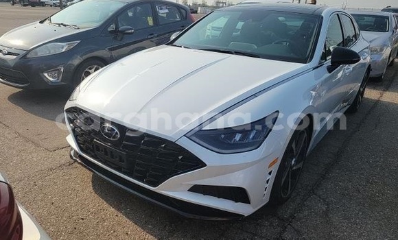 Buy Used Hyundai Sonata White Car in Accra in Greater Accra