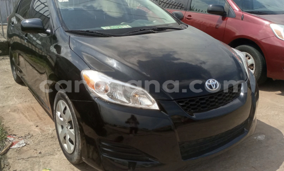 Ra Àlòkù Toyota Matrix Black Ọkọ̀ in Accra ni Greater Accra