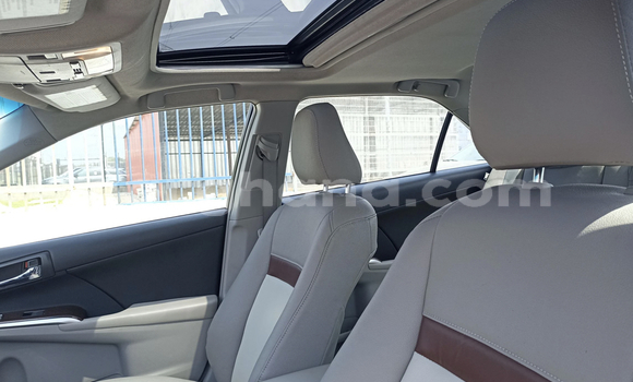 Sayi Na hannu Toyota Camry Azurfa Mota in Accra a Greater Accra Sayi Na hannu Toyota Camry Azurfa Mota in Accra a Greater Accra