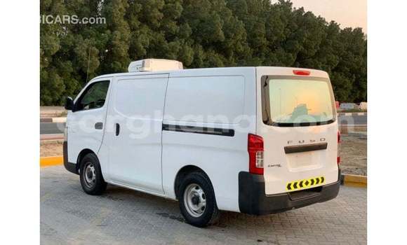 Ra Imported Mitsubishi i funfun Ọkọ̀ in Import - Dubai ni Ashanti Ra Imported Mitsubishi i funfun Ọkọ̀ in Import - Dubai ni Ashanti