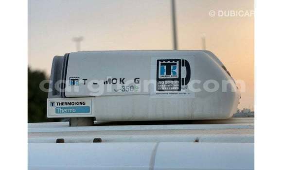 Ra Imported Mitsubishi i funfun Ọkọ̀ in Import - Dubai ni Ashanti Ra Imported Mitsubishi i funfun Ọkọ̀ in Import - Dubai ni Ashanti