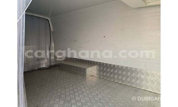 Ra Imported Mitsubishi i funfun Ọkọ̀ in Import - Dubai ni Ashanti Ra Imported Mitsubishi i funfun Ọkọ̀ in Import - Dubai ni Ashanti