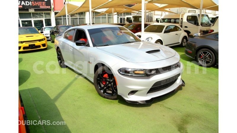 Big with watermark dodge charger ashanti import dubai 51540