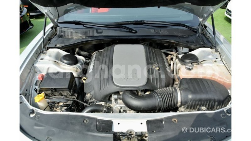 Big with watermark dodge charger ashanti import dubai 51540